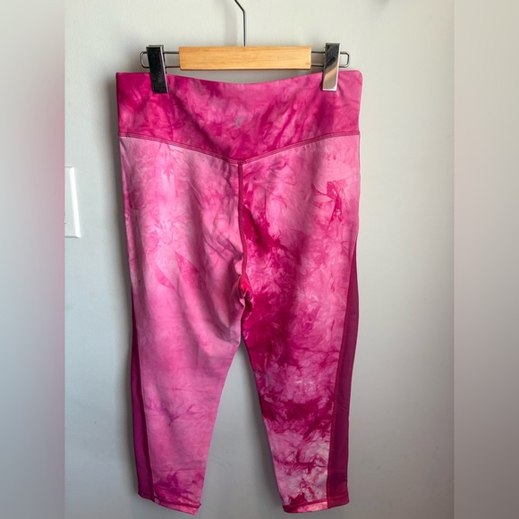 ZYIA Women’s Vibrant Pink Leggings - Picture 3 of 5